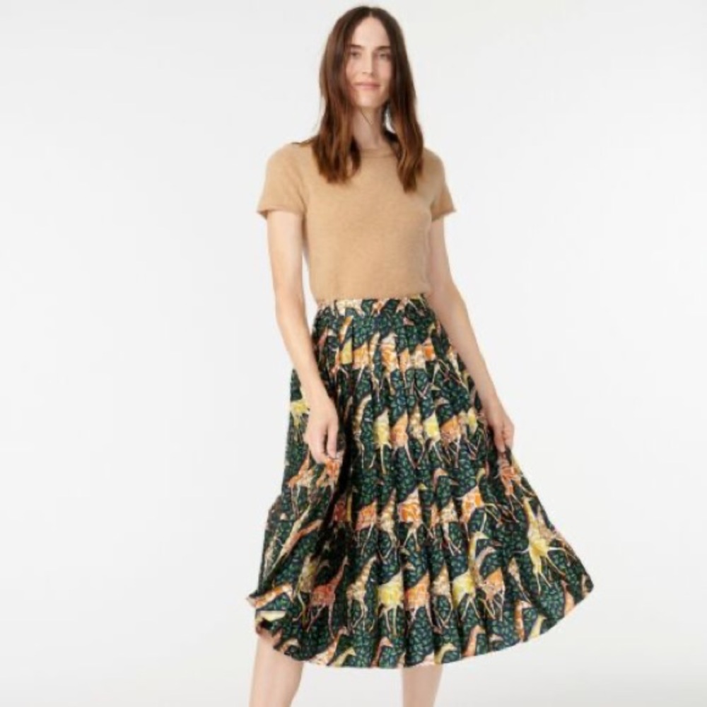 NWOT J Crew Pleated midi skirt in giraffes